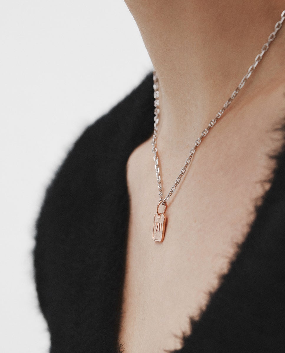 Charm de Prata 925 Banhada em Ouro Rosa de 18k com Número 7 Rosa-4