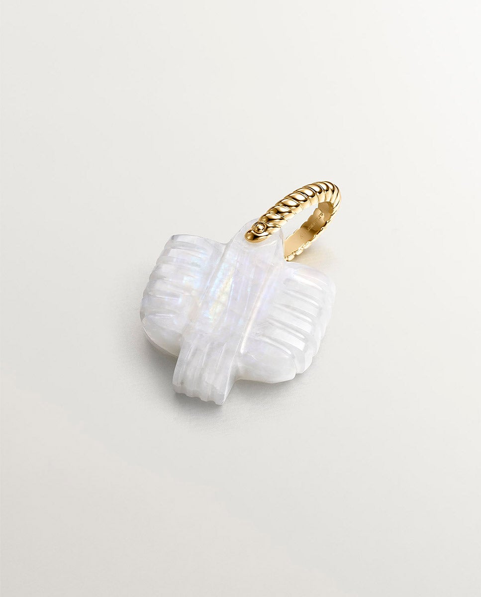 Charm de Pedra Lua Arco-íris com Argola de Prata 925 Banhada a Ouro Amarelo de 18k com Forma de Totem Águia Multicolor-1
