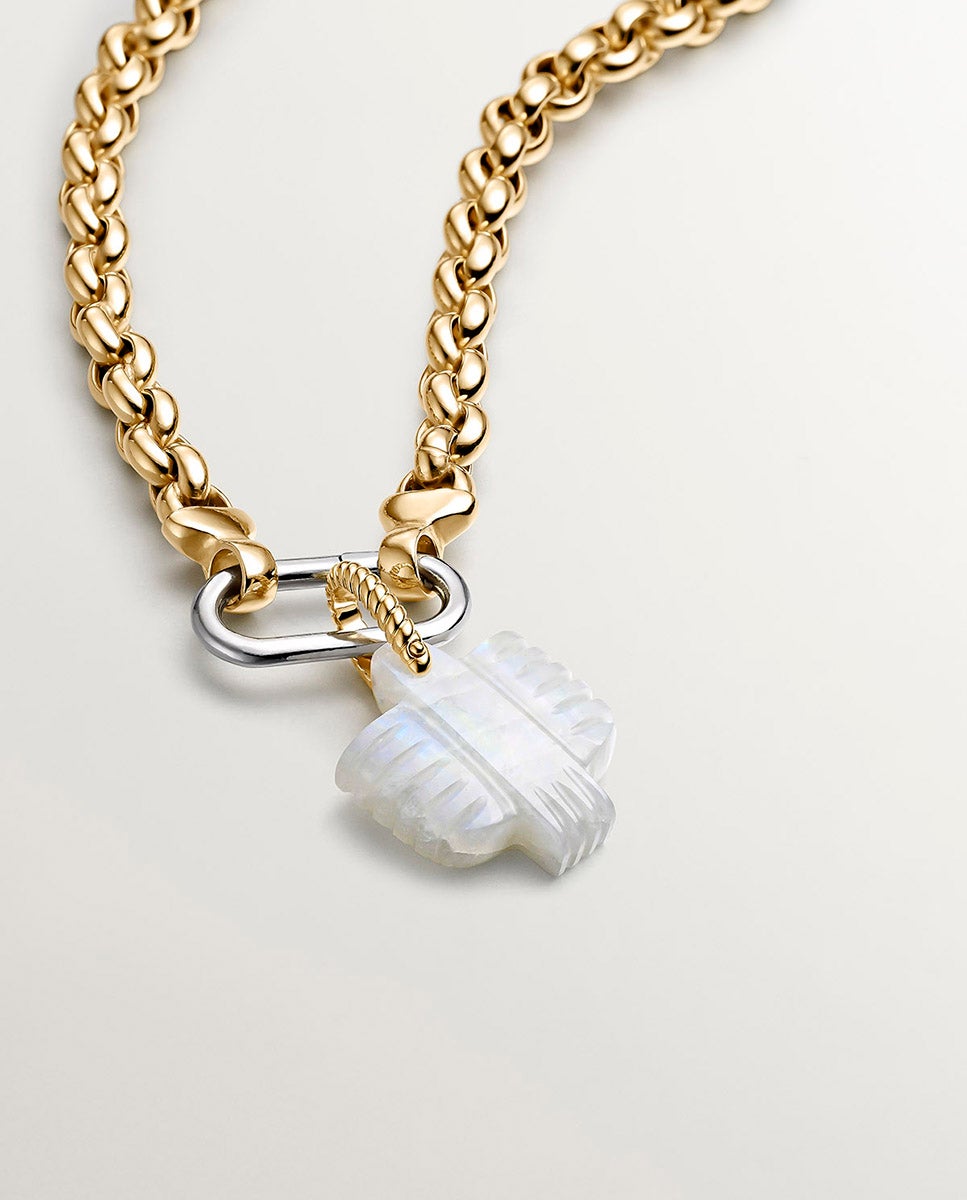 Charm de Pedra Lua Arco-íris com Argola de Prata 925 Banhada a Ouro Amarelo de 18k com Forma de Totem Águia Multicolor-5