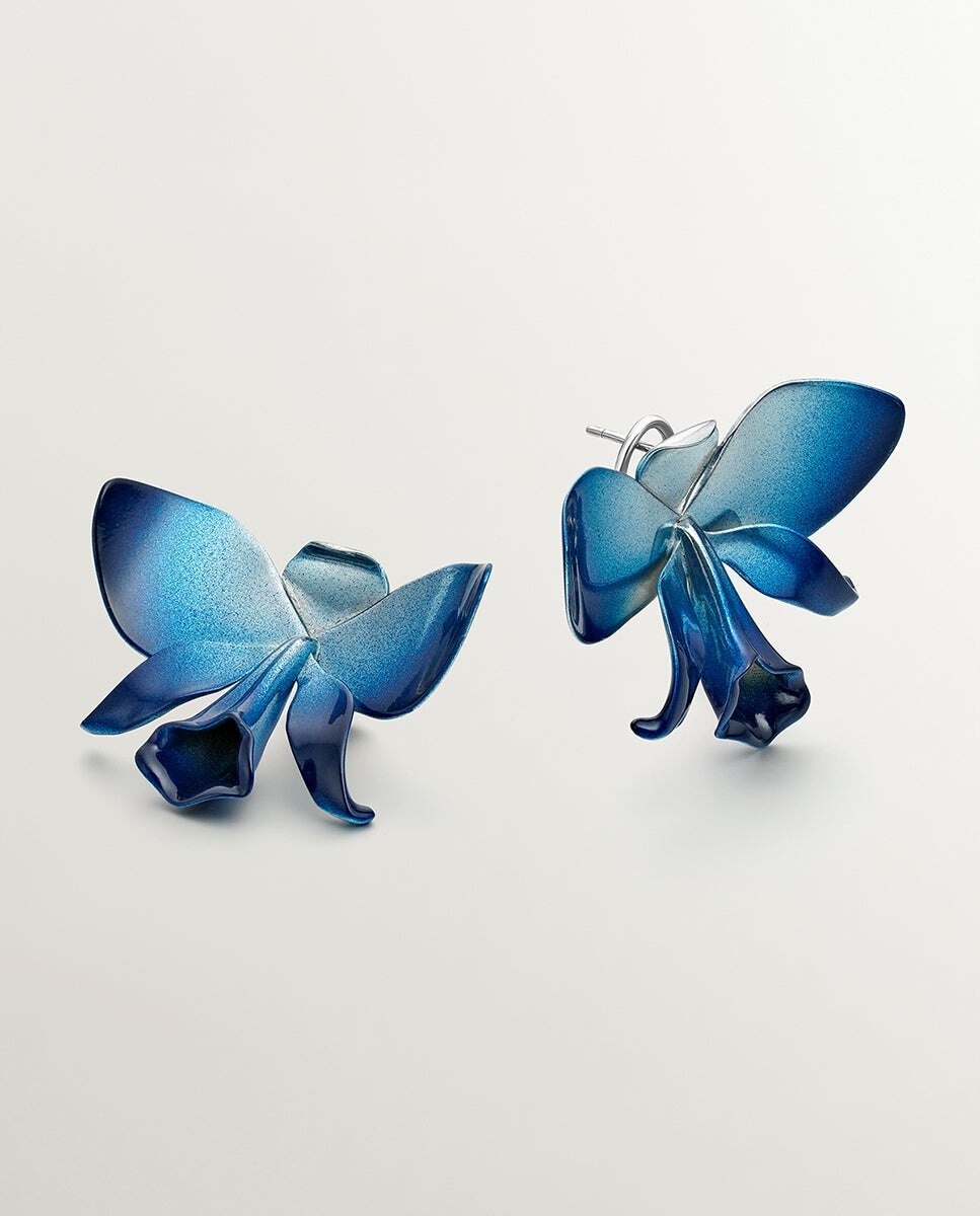 Brincos de Prata 925 com Forma de Orquídea, Esmalte Azul Degradado e Efeito Polido Azul-3