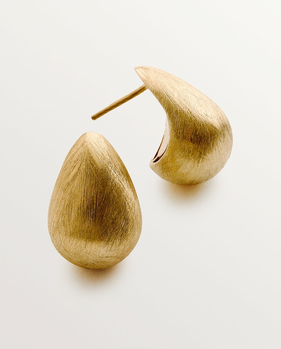 Brincos de Gota Pequenos de Prata 925 Banhada a Ouro Amarelo de 18k com Textura Ouro-6