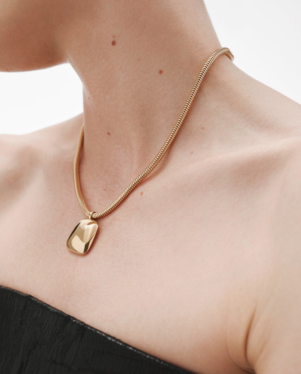 Pendente Quadrado de Prata 925 Banhada em Ouro Amarelo de 18k com Efeito Polido Ouro-2