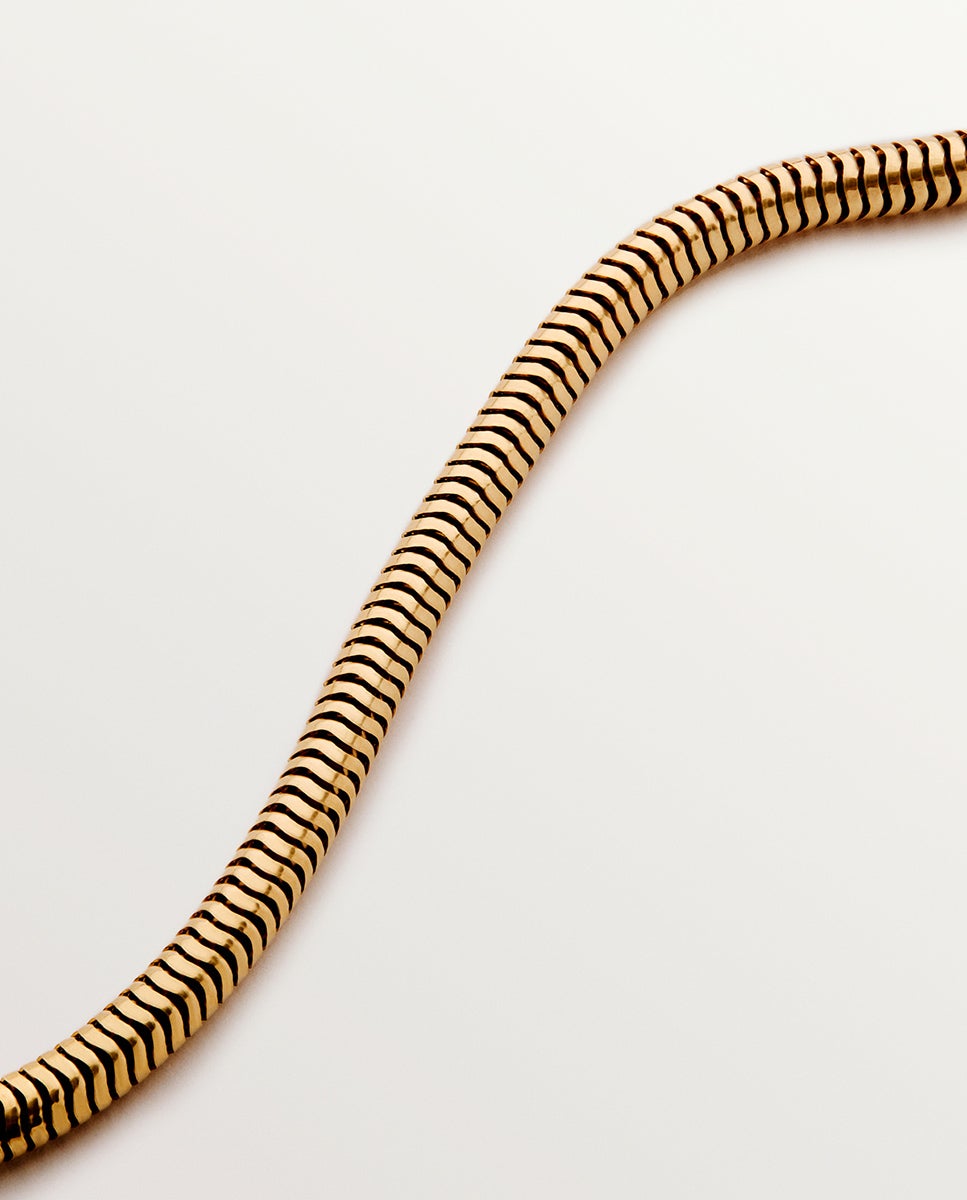 Pendente Quadrado de Prata 925 Banhada em Ouro Amarelo de 18k com Efeito Polido Ouro-6