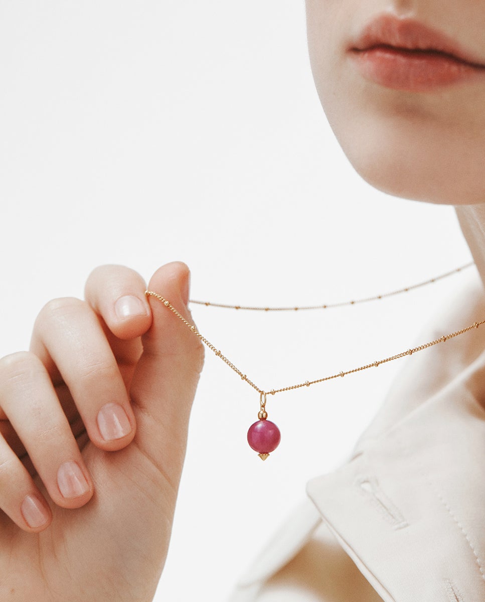 Charm de Jade Vermelho com Argola de Prata 925 Banhada em Ouro Amarelo de 18k Vermelho-4