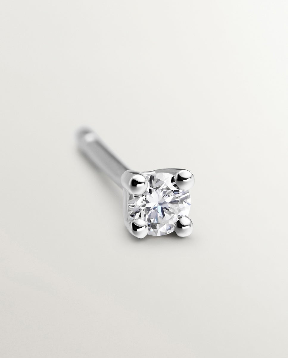 Brinco Individual de Ouro Branco 18k com Diamante Branco-3