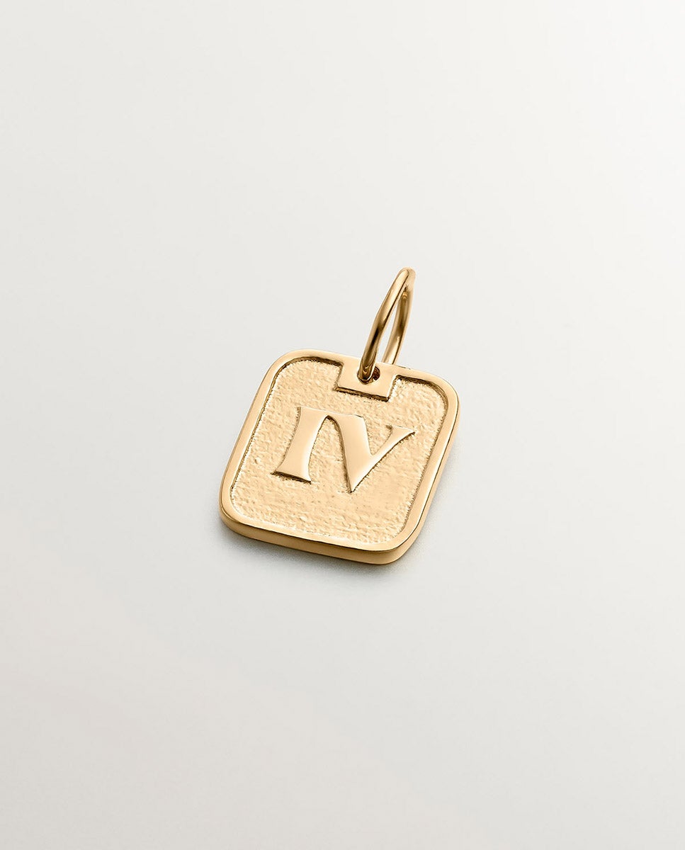 Charm de Prata 925 Banhada em Ouro Amarelo de 18k com Número 4 Ouro-1