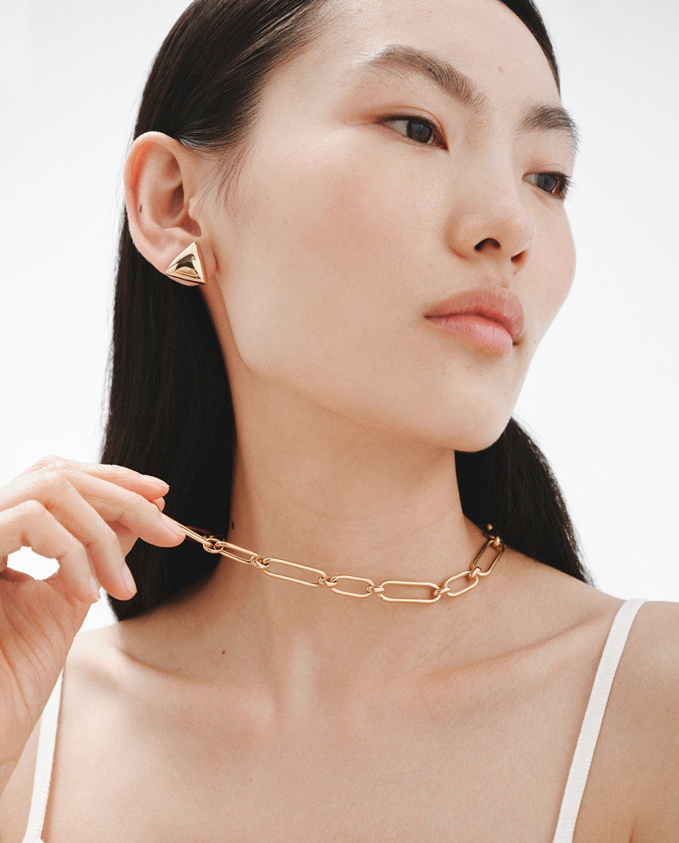 Brincos de Prata Banhada em Ouro com Forma Triangular Ouro-6