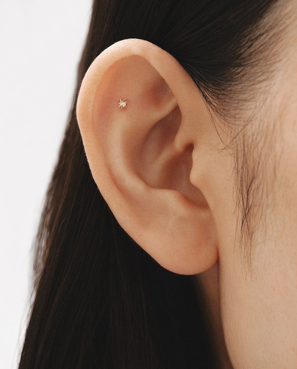 Piercing Individual de Ouro Amarelo de 18k com Diamante Branco Branco-2