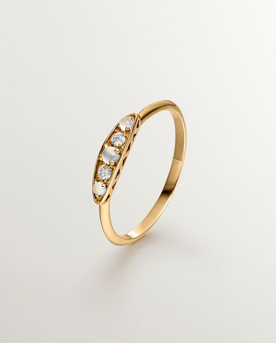 Anel de Ouro Amarelo de 18k com Calcedonias Azuis em Lapidação Cabochão e Diamantes em Lapidação Brilhante Azul-1