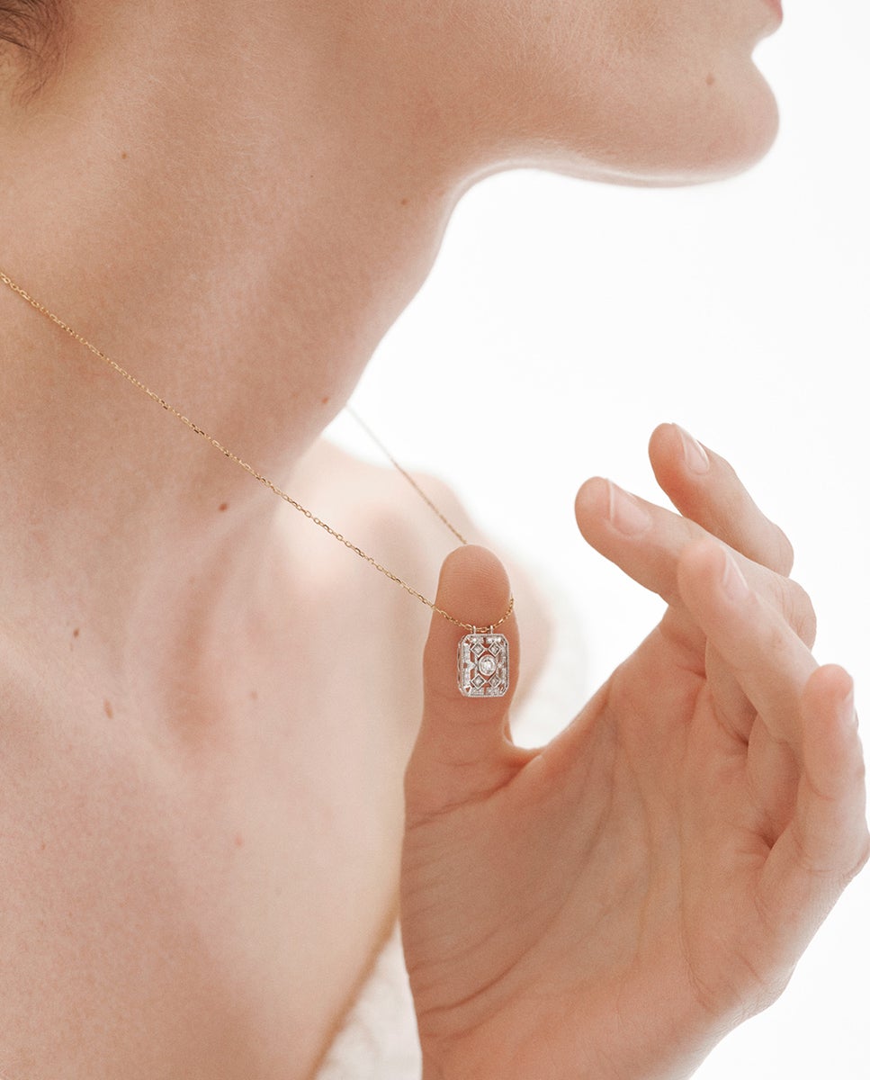 Pendente de Ouro Branco e Amarelo de 18k com Diamantes em Lapidação Brilhante Branco-2