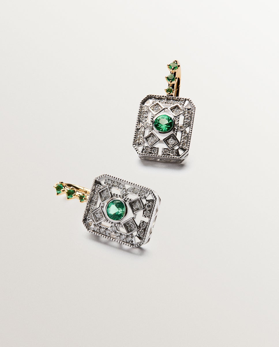 Brincos de Ouro Branco e Amarelo de 18k com Diamantes em Tamanho Brilhante e Esmeraldas em Tamanho Brilhante Verde-5