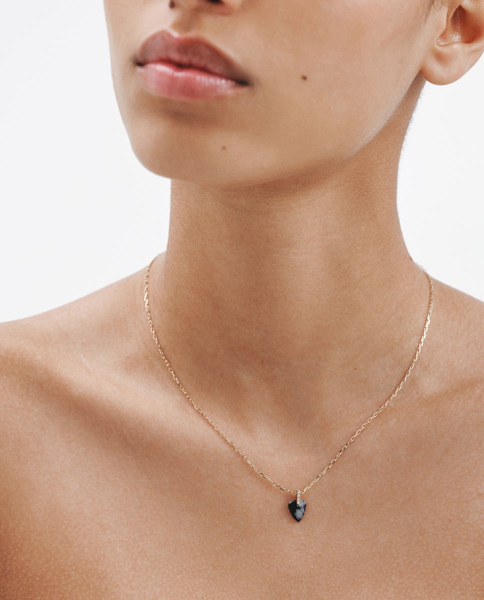 Colar de Ouro Amarelo de 9k com Obsidiana Preta em Corte Lágrima e Diamantes em Corte Brilhante de 0,03 Cts Preto-2