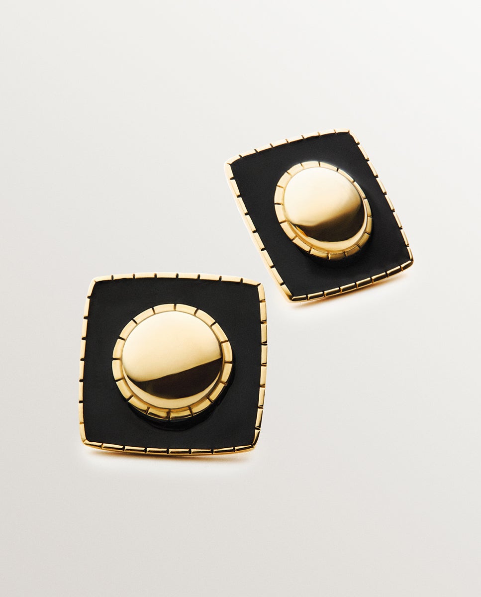 Brincos de Prata 925 Banhada em Ouro Amarelo de 18k com Forma Geométrica e Esmalte Preto Ouro-5