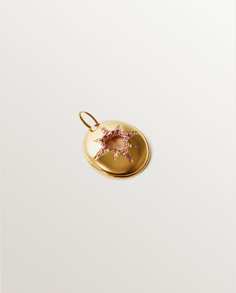 Imagem 0 de Charm de Prata 925 Banhada em Ouro Amarelo de 18k com Rodolitas Roxas e Topázios Brancos