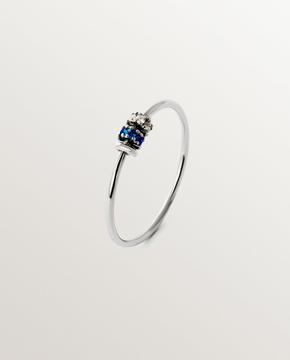 Anel de Ouro Branco de 9k com Safiras Azuis e Diamantes Azul-1