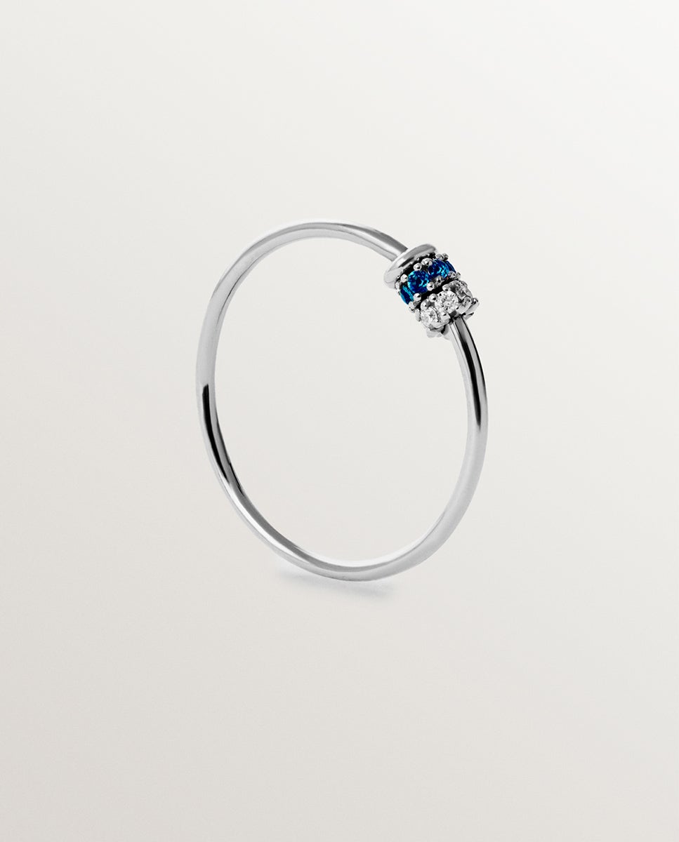 Anel de Ouro Branco de 9k com Safiras Azuis e Diamantes Azul-5