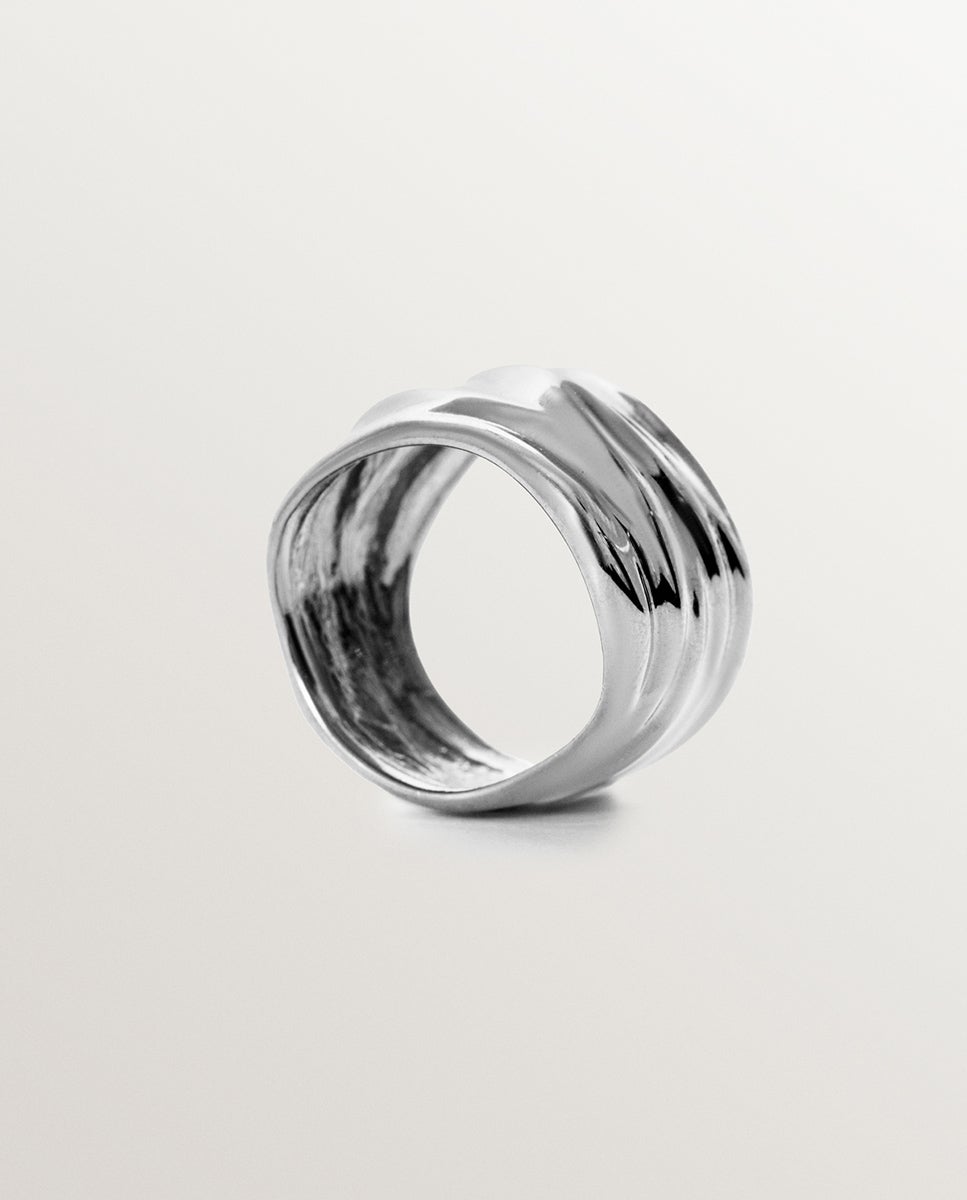 Anel Largo de Prata 925 com Textura Prata-5