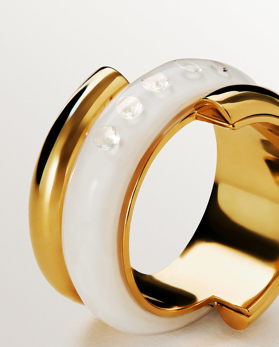 Anel de Prata 925 Banhada em Ouro Amarelo de 18k com Esmalte Branco e Zirconitas Suspensas em Resina Branco-5