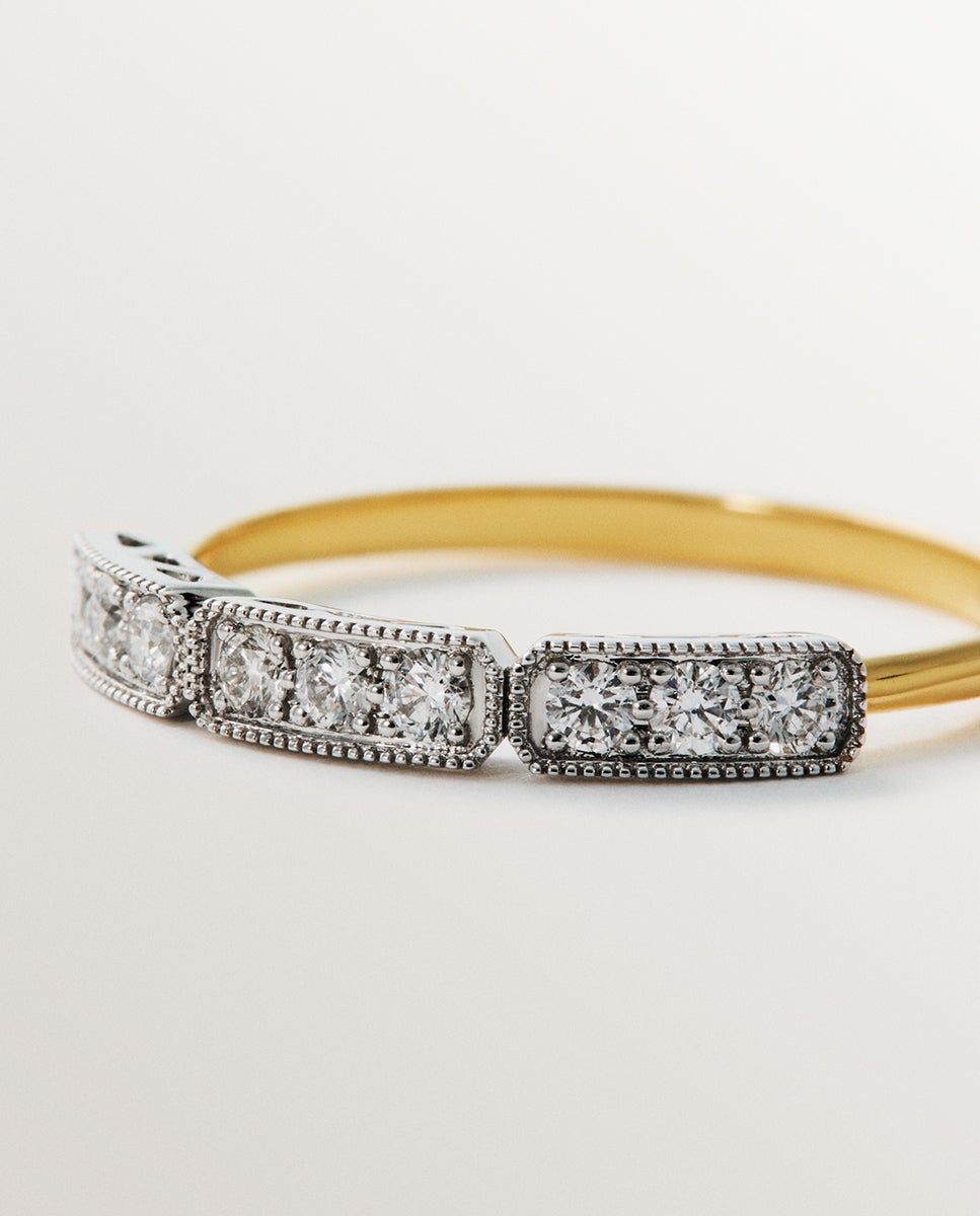 Anel de Ouro Branco e Amarelo de 18k com Pavé de Diamantes em Tamanho Brilhante Branco-5