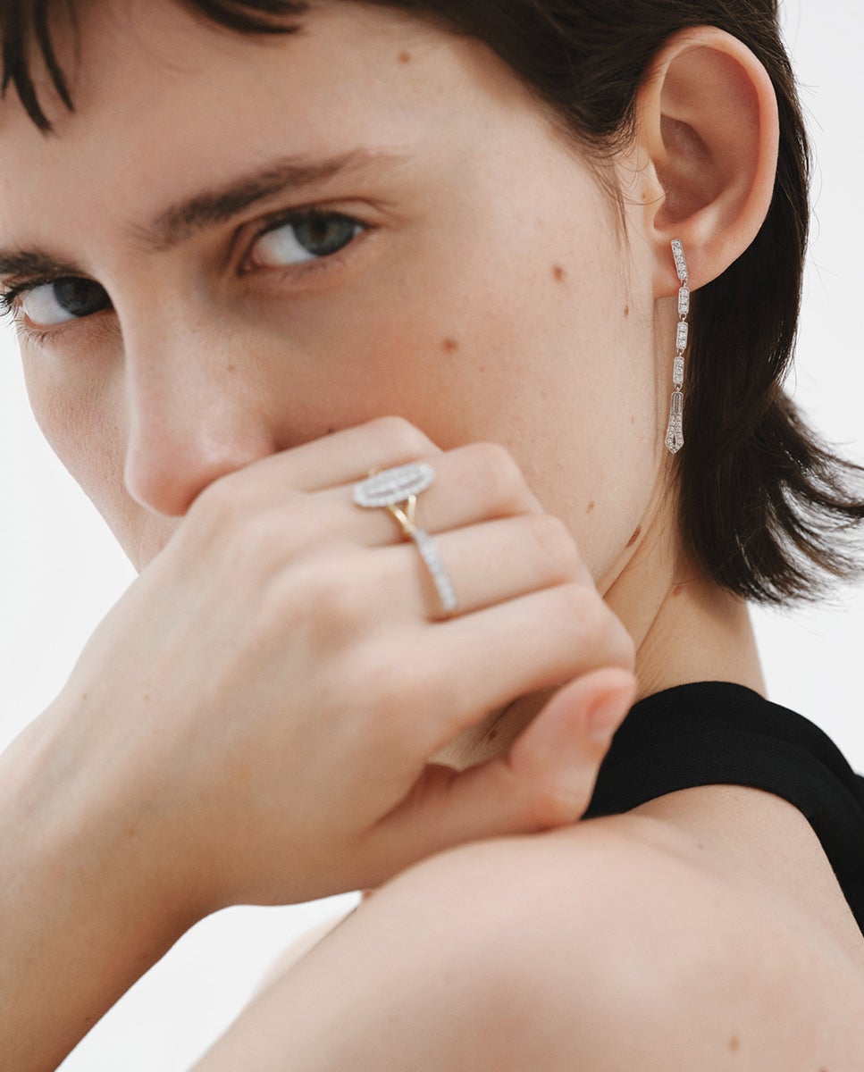 Brincos Compridos de Ouro Branco 18k com Diamantes em Lapidação Brilhante Branco-6