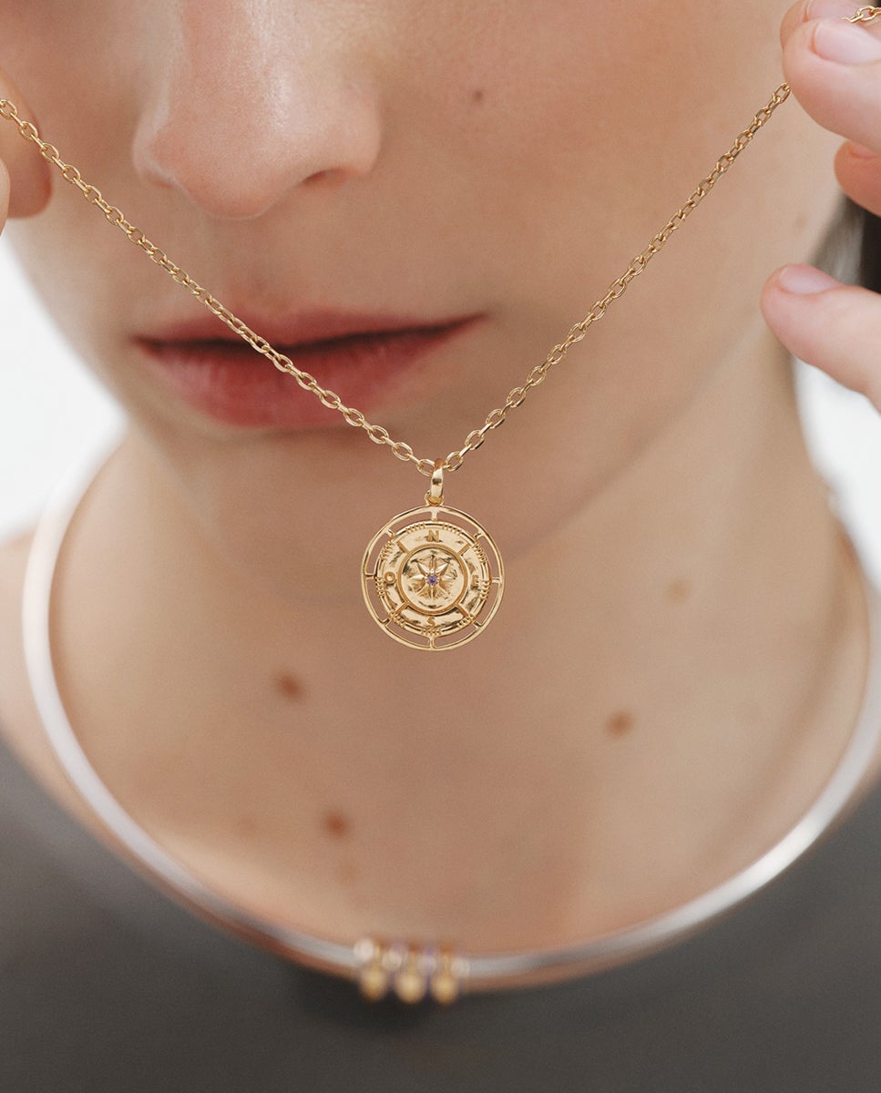 Charm de Prata 925 Banhada em Ouro Amarelo de 18k com Ametista Roxa e Topázio Branco Sobre Rosa Dos Ventos Ouro-5