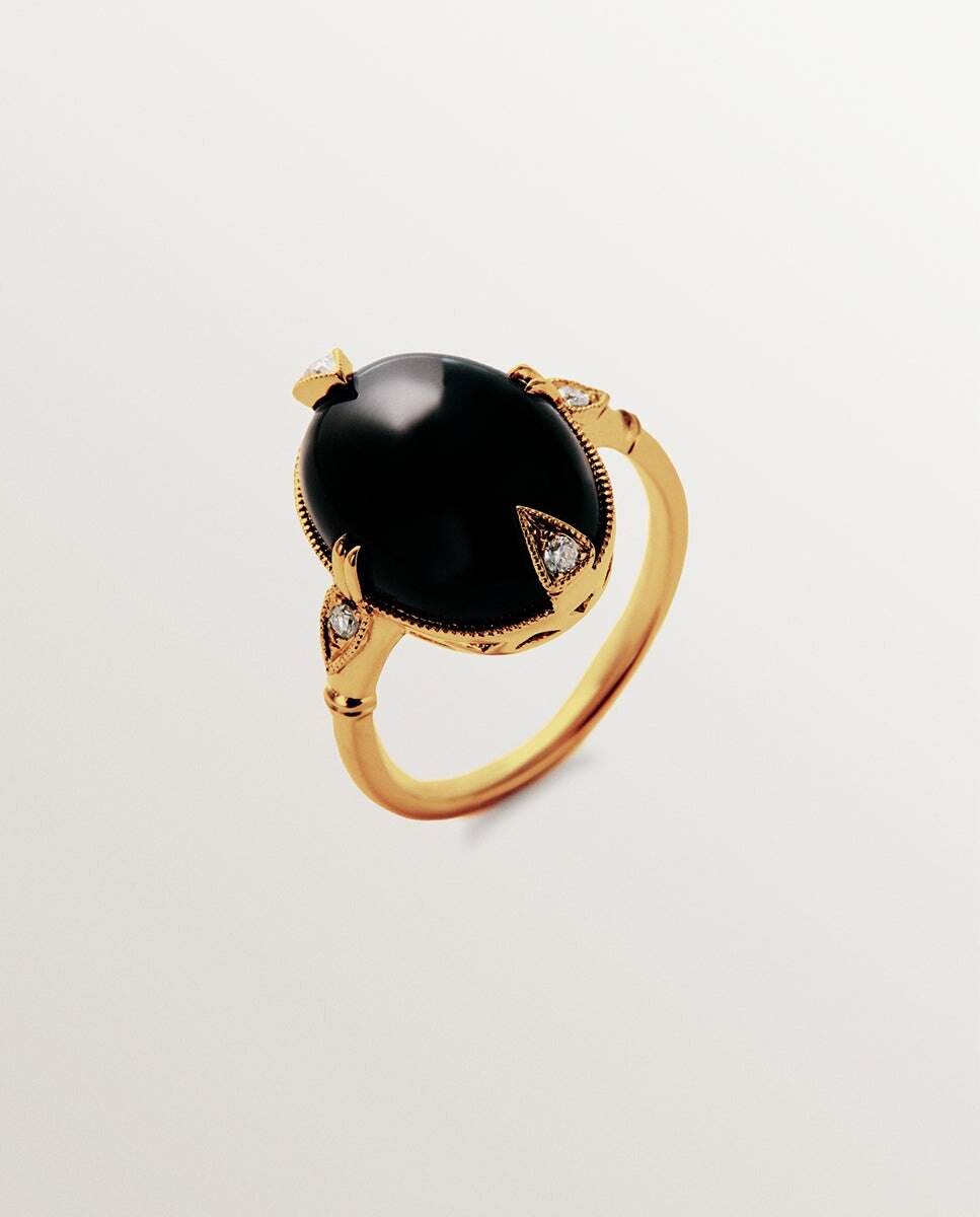 Anel de Ouro Amarelo de 18k com Ônix Preto e Diamantes em Tamanho Brilhante Preto-1