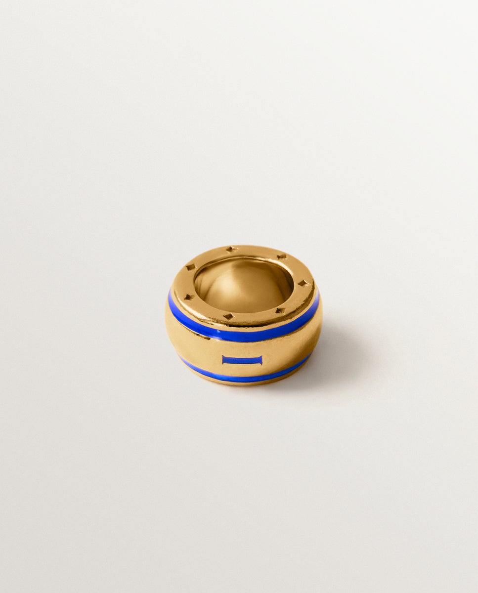 Charm com Inicial I de Prata 925 Banhada em Ouro Amarelo de 18k e Esmalte Azul com Forma Circular Azul-2