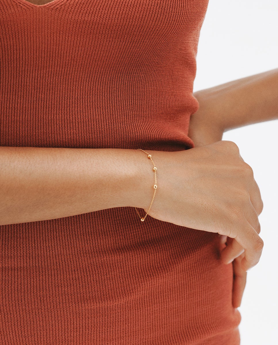 Pulseira de Corrente em Prata 925 Banhada em Ouro Amarelo de 18k com Motivo de Esferas Ouro-2
