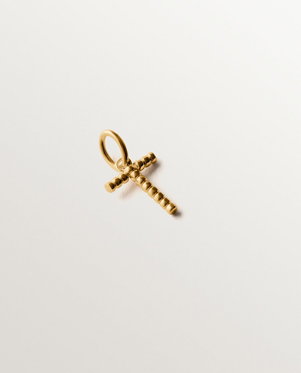 Charm de Prata 925 Banhada em Ouro Amarelo de 18k com Letra T e Motivos de Esferas Ouro-3