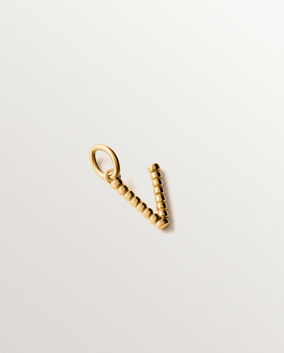Charm de Prata 925 Banhada em Ouro Amarelo de 18k com Letra V e Motivos de Esferas Ouro-1