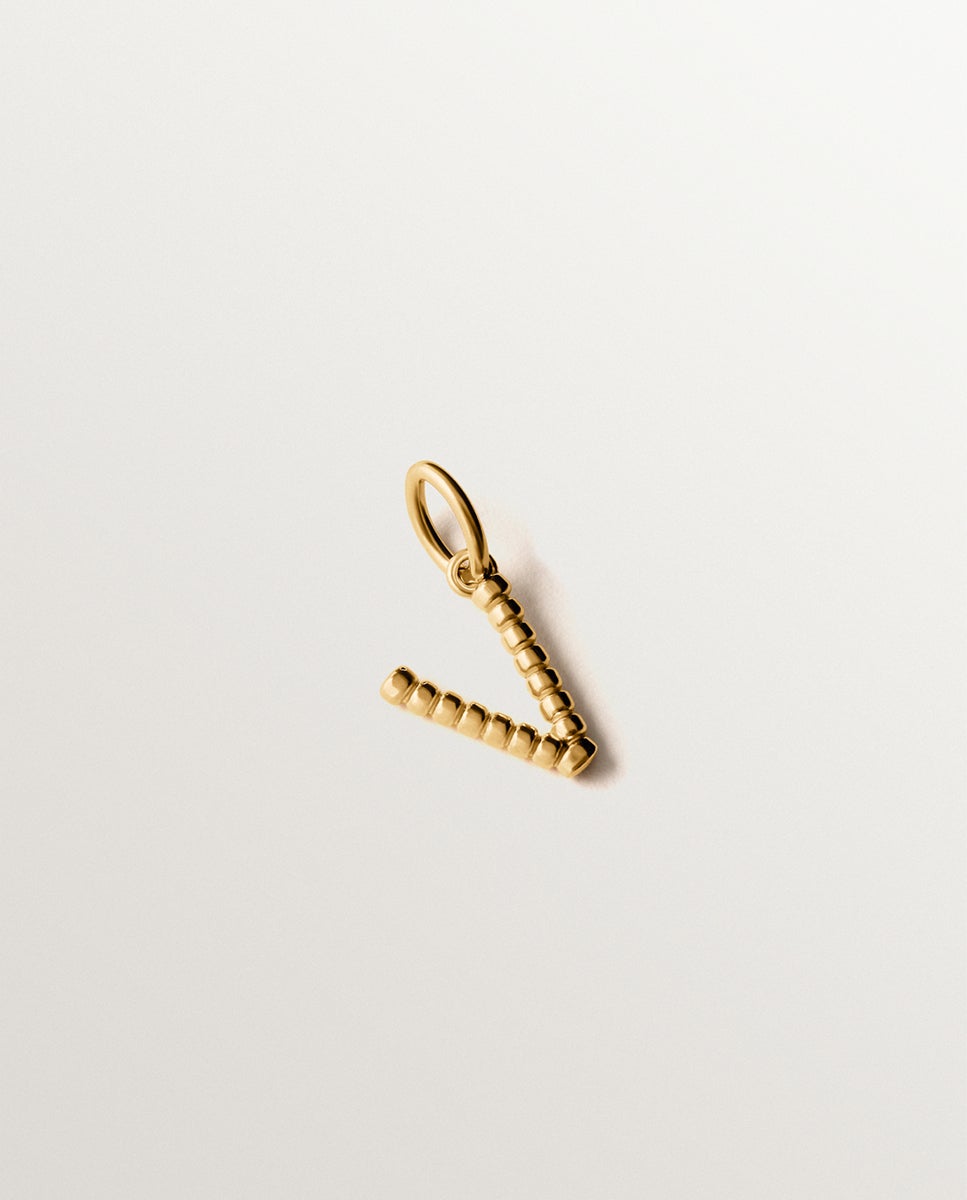 Charm de Prata 925 Banhada em Ouro Amarelo de 18k com Letra V e Motivos de Esferas Ouro-3