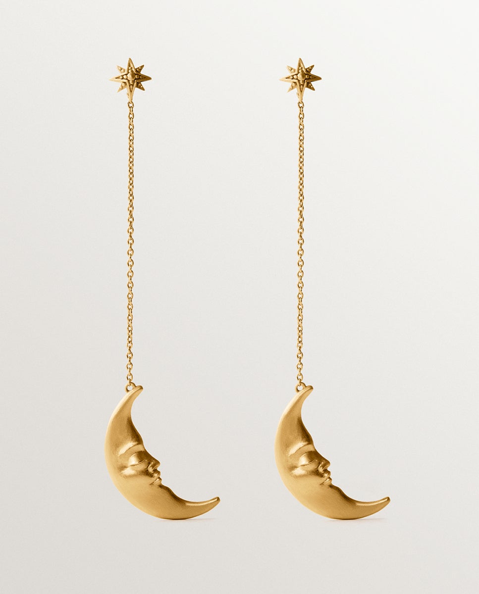 Imagem 0 de Brincos Compridos de Prata 925 Banhada em Ouro Amarelo de 18k com Luas