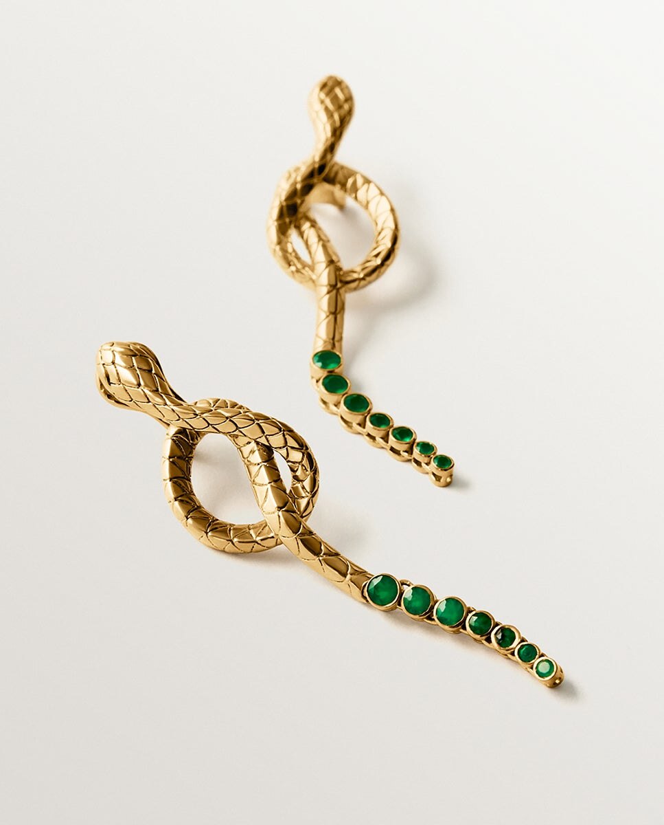 Brincos Compridos de Prata 925 Banhada a Ouro Amarelo de 18k com Ônix Verde e com Forma de Serpente Verde-3