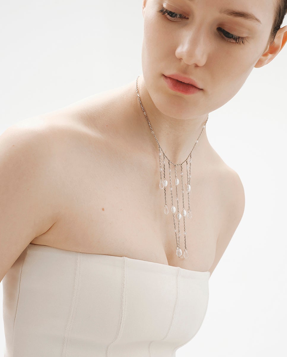 Corrente com Pendentes de Pérolas Barrocas e Cristais Branco-2