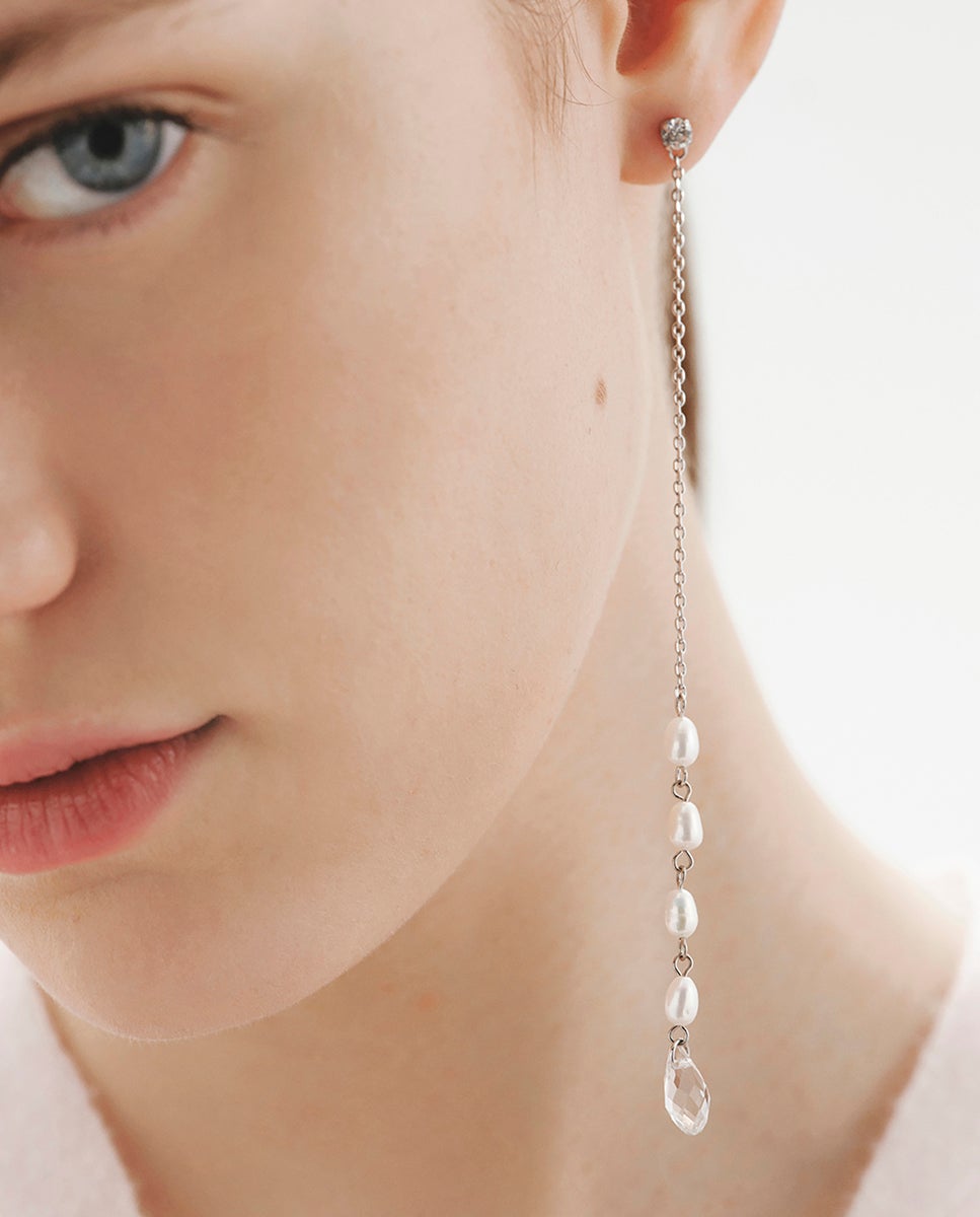 Brincos Compridos com Pérolas Barrocas e Cristais Branco-2