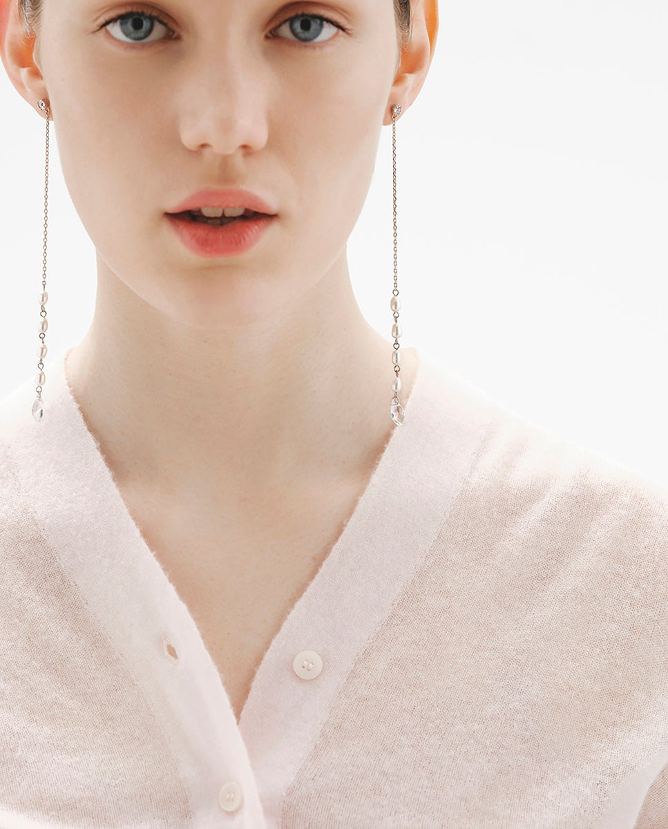 Brincos Compridos com Pérolas Barrocas e Cristais Branco-4