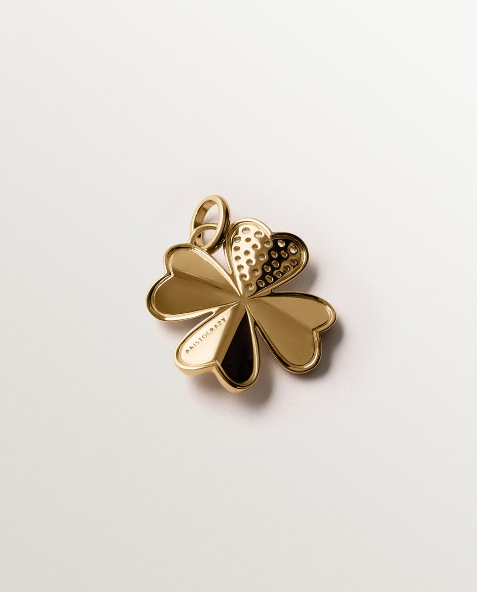 Charm de Prata 925 Banhada em Ouro Amarelo de 18k com Topázios Brancos e Forma de Trevo Transparente-3