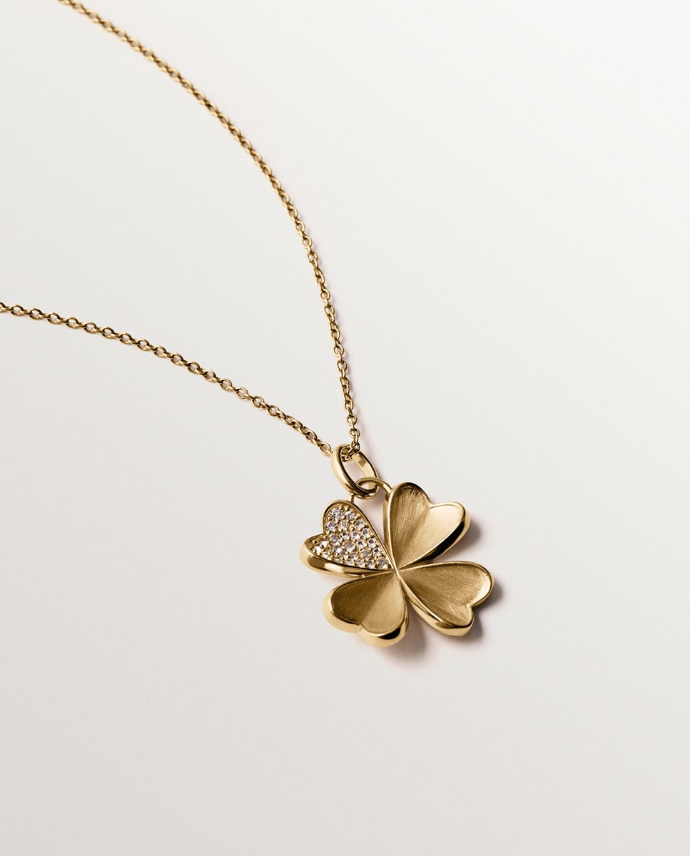 Charm de Prata 925 Banhada em Ouro Amarelo de 18k com Topázios Brancos e Forma de Trevo Transparente-5