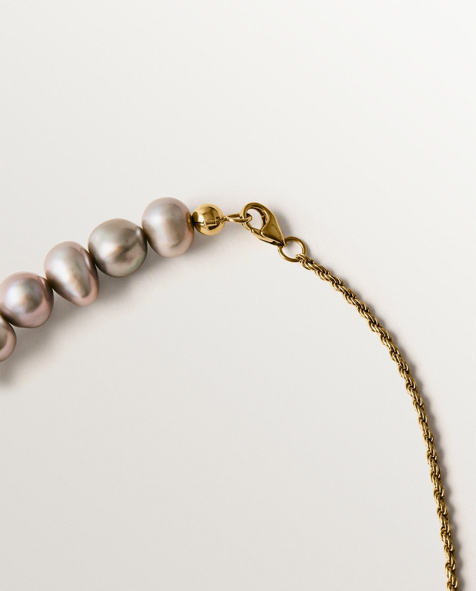 Colar de Prata 925 Banhada em Ouro Amarelo de 18k com Pérolas Cinzentas Prata-3