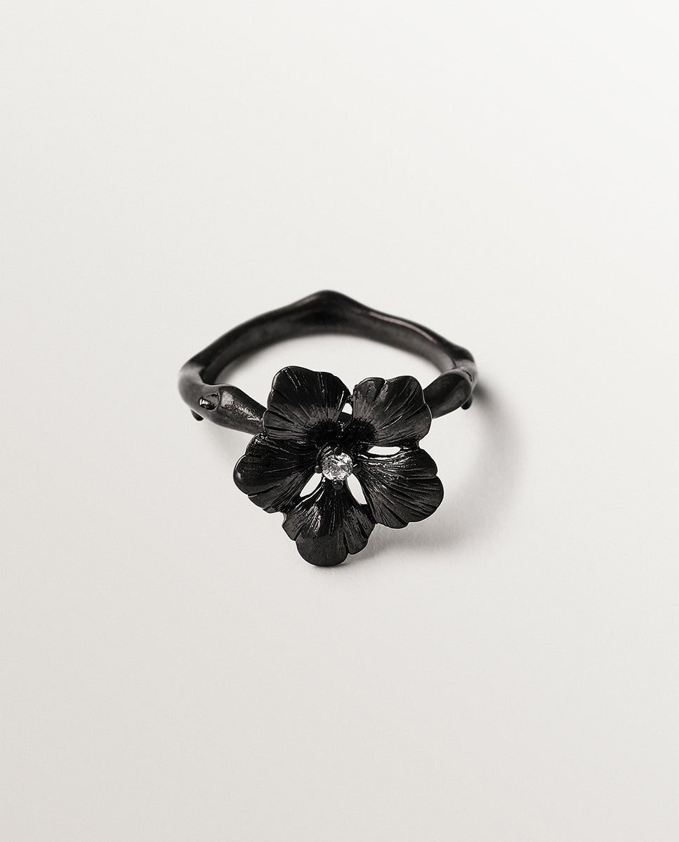 Anel com Cristal e Forma de Flor Transparente-3