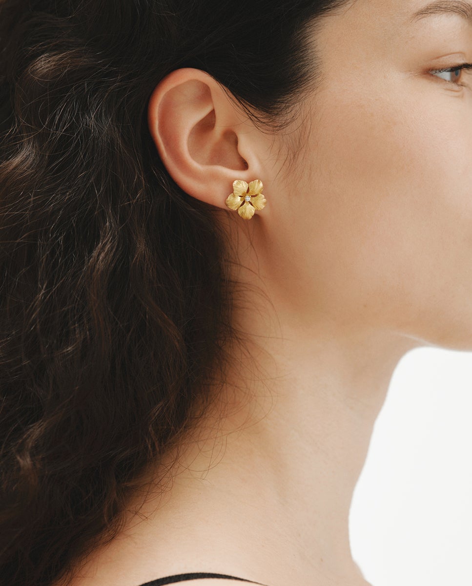 Brincos de Botão Banhados em Ouro Amarelo com Cristal e Forma de Flor Transparente-2