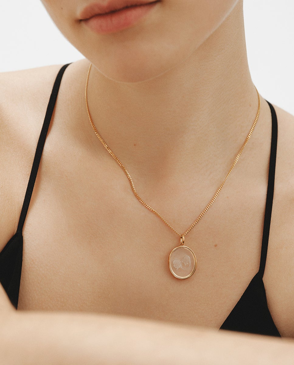 Charm Géminis de Prata 925 Banhada em Ouro Amarelo de 18k e Cristal de Rocha Transparente-2