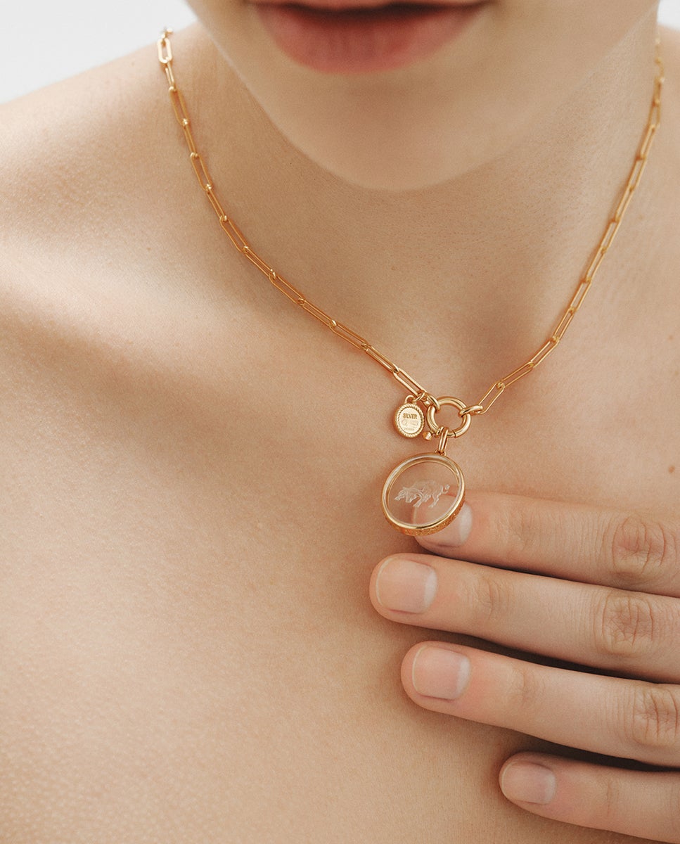 Charm Tauro de Prata 925 Banhada em Ouro Amarelo de 18k e Cristal de Rocha Transparente-2