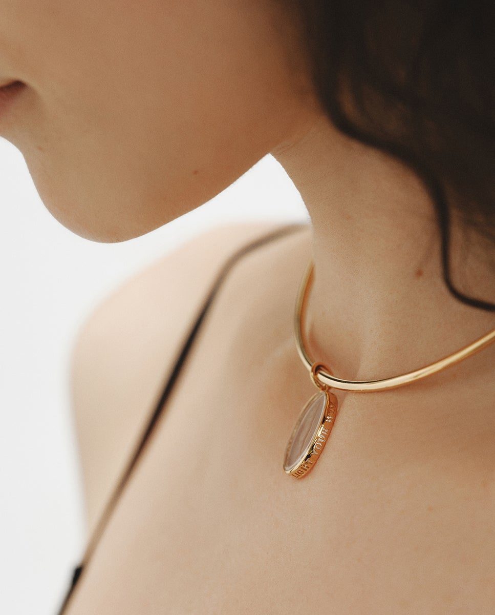 Charm Virgo de Prata 925 Banhada em Ouro Amarelo de 18k e Cristal de Rocha Transparente-2