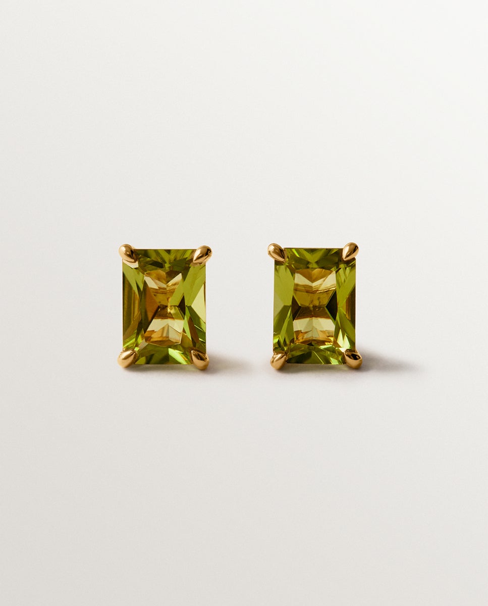 Imagem 0 de Brincos de Prata 925 Banhados em Ouro Amarelo de 18k com Peridotos Verdes