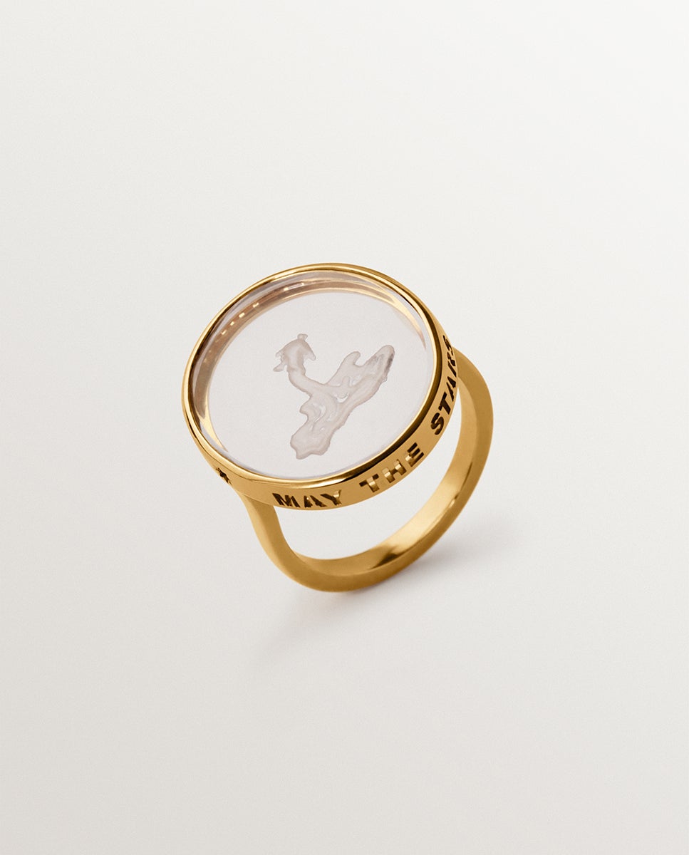 Imagem 0 de Anel Tipo Selo Aries de Prata 925 Banhada em Ouro Amarelo de 18k e Cristal de Rocha