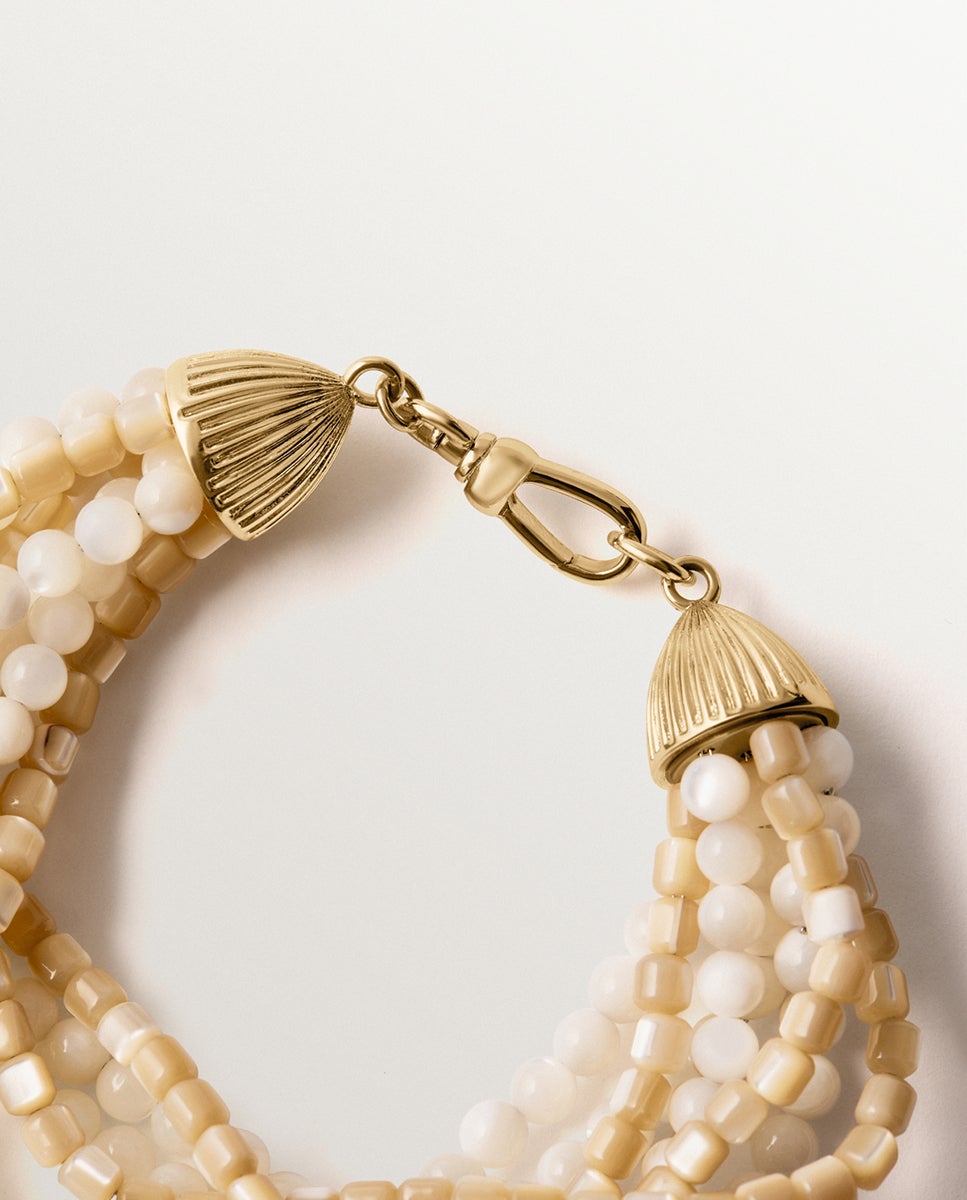 Pulseira Banhada a Ouro Amarelo com Bolinhas de Madrepérola Dourado-3
