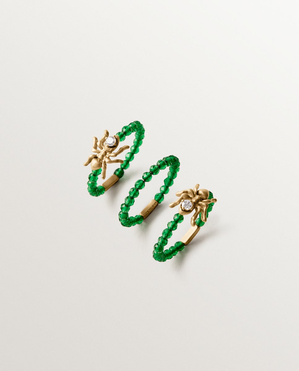 Imagem 0 de Anel Triplo Banhado a Ouro Amarelo com Cristais Brancos e Verdes e Motivos de Formigas