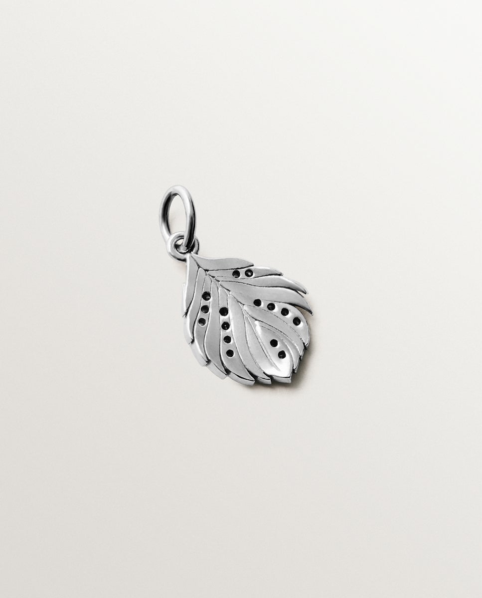 Charm de Prata 925 com Forma de Folha Prateado-3
