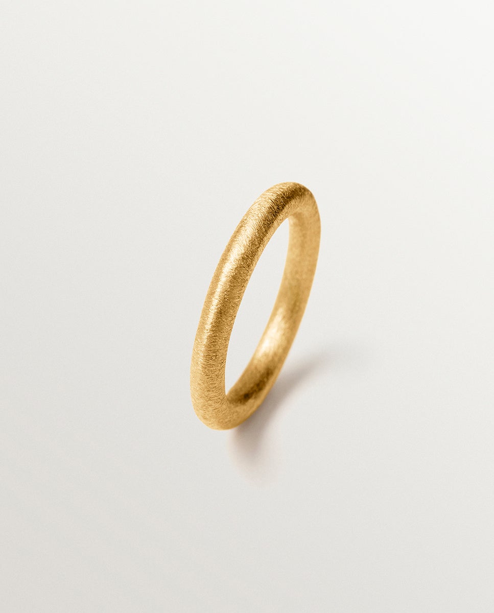 Imagem 0 de Anel Pequeno com Textura de Prata 925 Banhada em Ouro de 18k